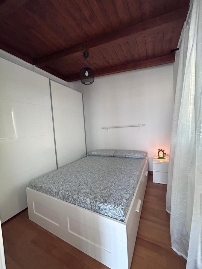 Isola Rovi Apartment Бари Екстериор снимка