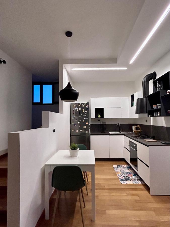 Isola Rovi Apartment Бари Екстериор снимка