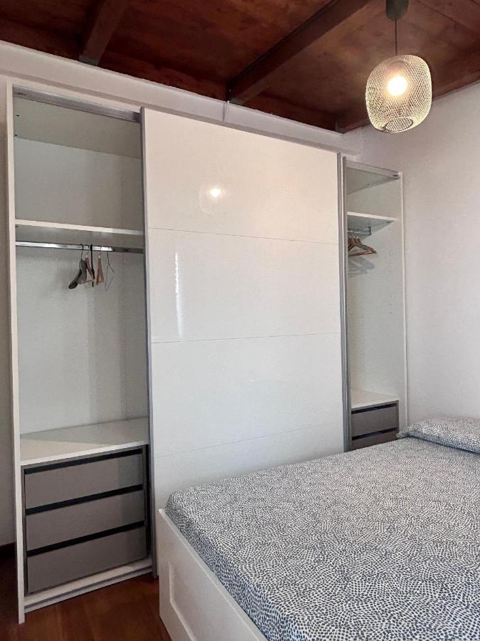 Isola Rovi Apartment Бари Екстериор снимка